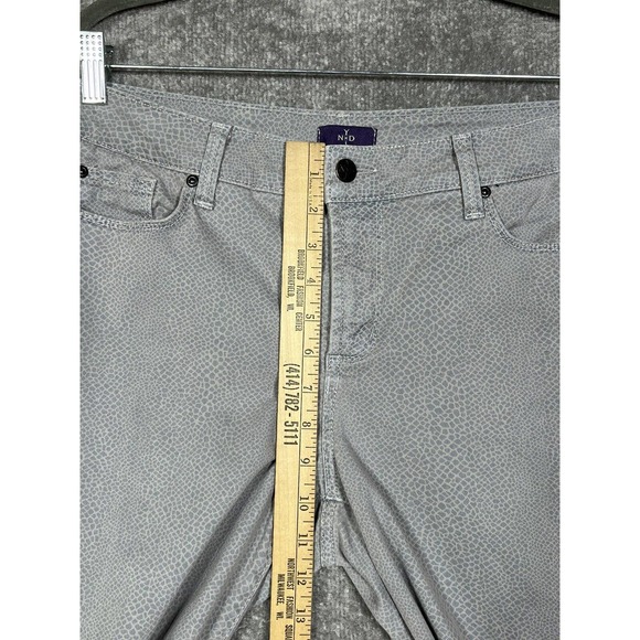 NYDJ Gray Snakeskin Print Jeans Womens Size 10 Stretch Relaxed Straight‎ Leg - Picture 11 of 13